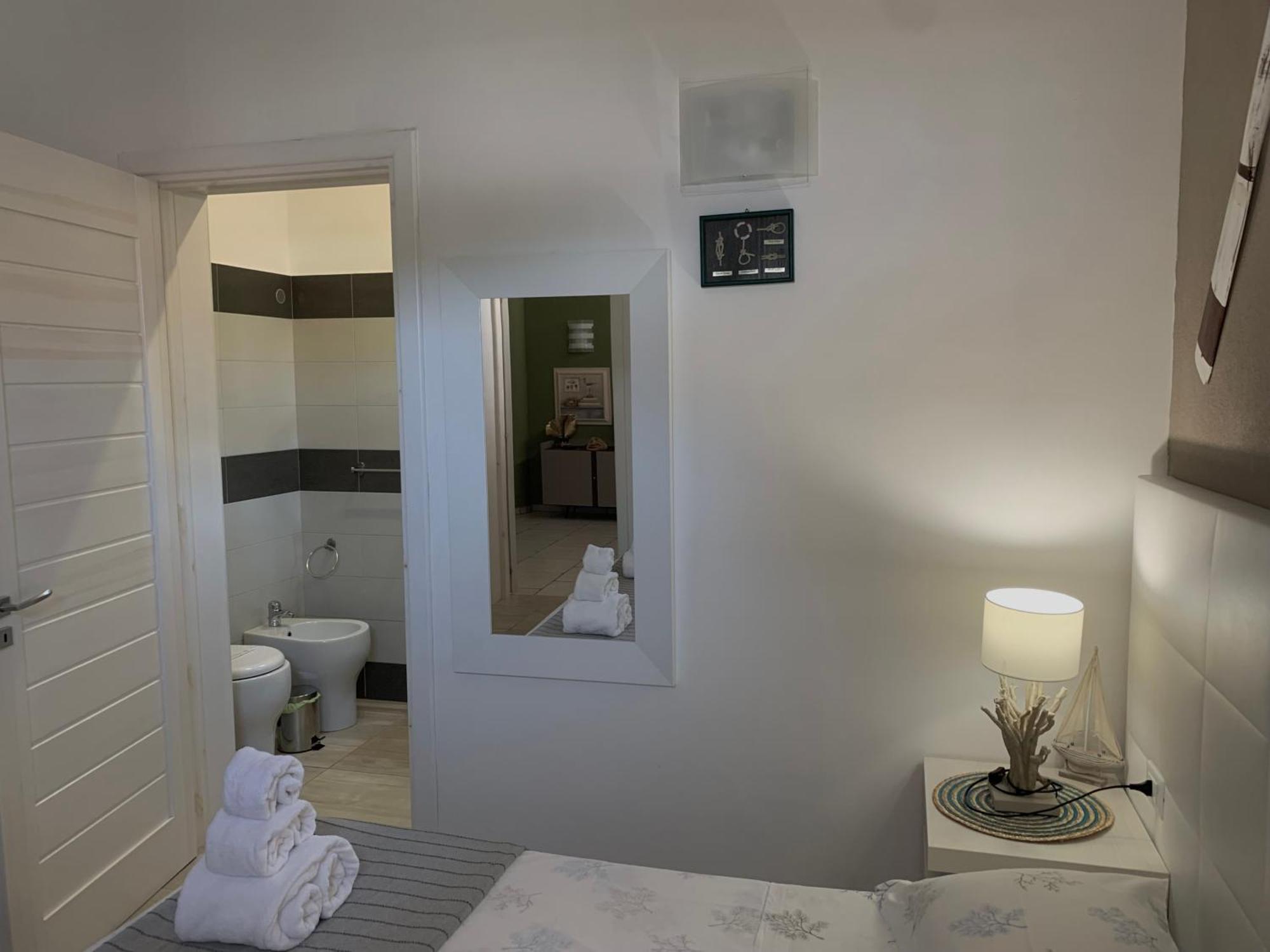 Aquarama Rooms & Apartments Torre Squillace 外观 照片