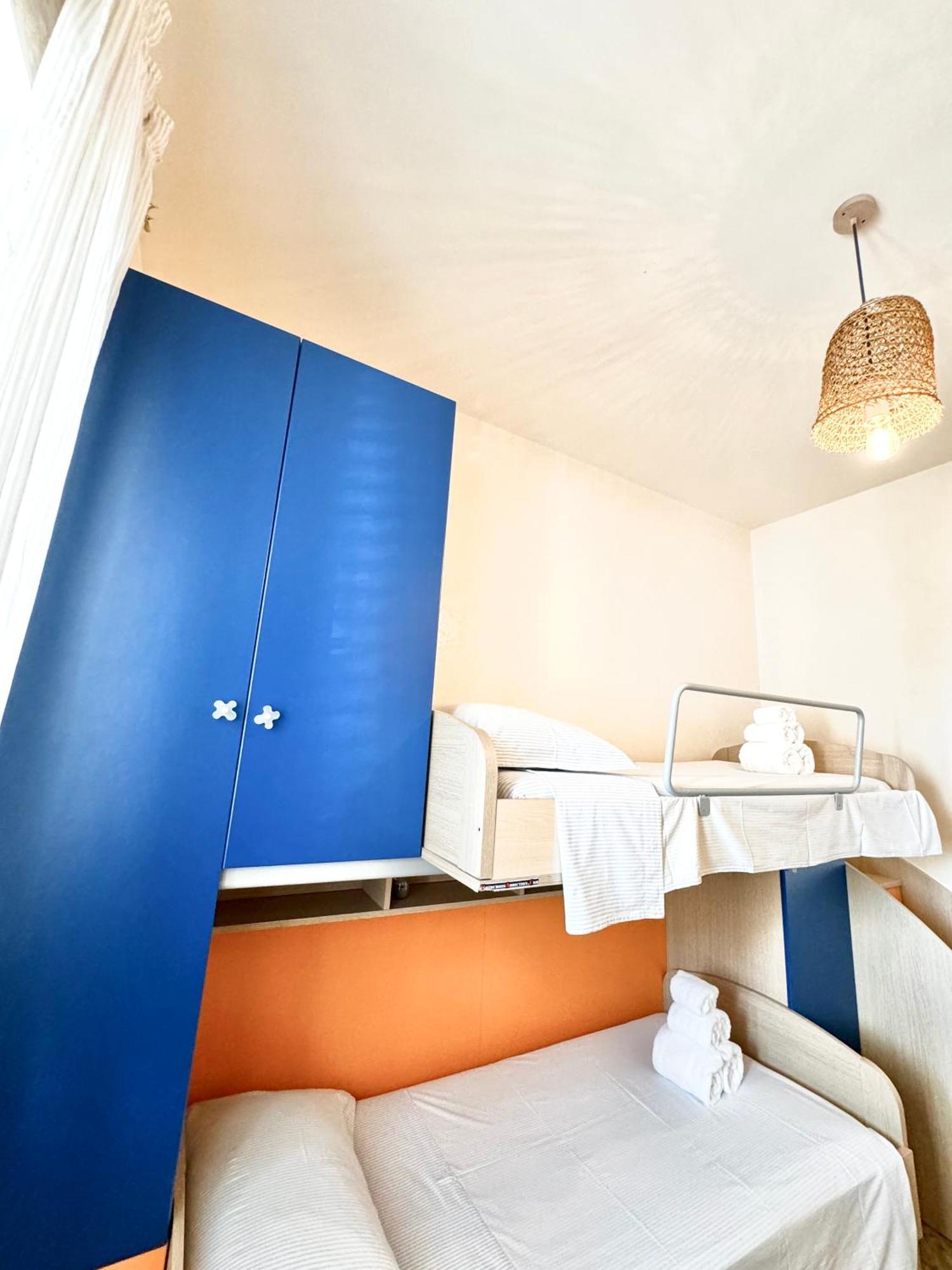 Aquarama Rooms & Apartments Torre Squillace 外观 照片